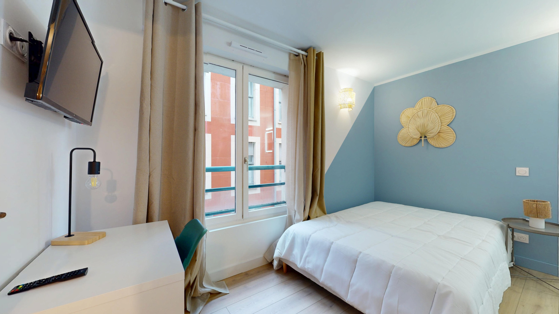 FIENS H